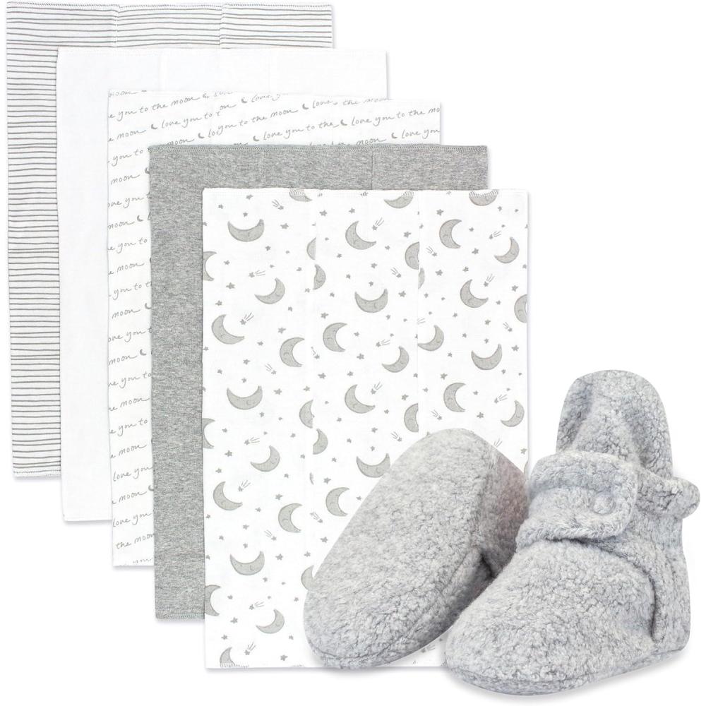 imageZutano Newborn Girl Gift Set 5 Pack Organic Burp Cloths and 03 month Fleece Baby Booties Bundle 3M